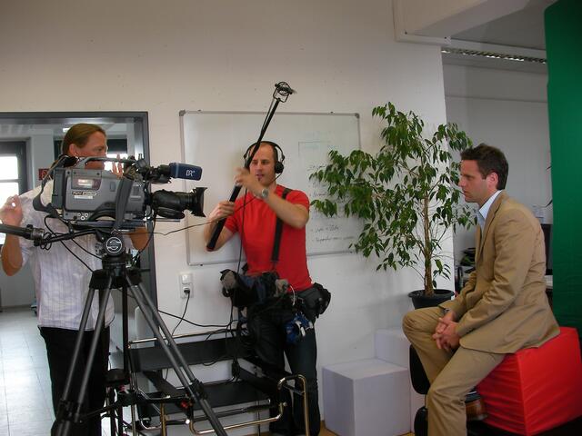 Kamera und Ton sind bereit, Martin wartet auf seinen Einsatz