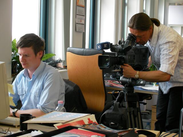 "Ganz normal verhalten!"