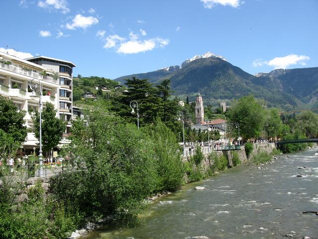 Auf der Brücke in Meran