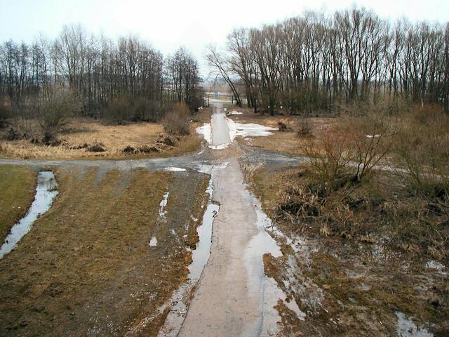 Februar 2003: Blick von der Brücke Richtung Havelse