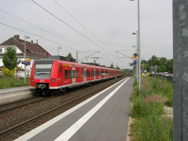 S5 hält in "Völksen/Eldagsen"