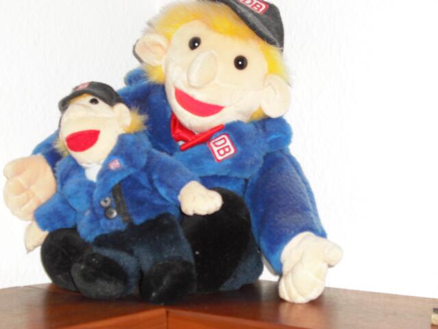 noch 2 Schaffner