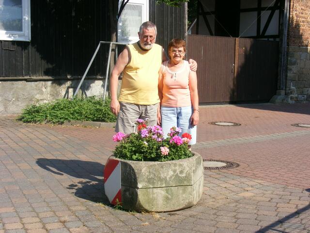 Reinhold u. Christa Krause nach der Pflanzaktion