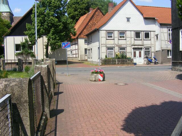 Na, da hat sich doch was am Blumenkübel getan
