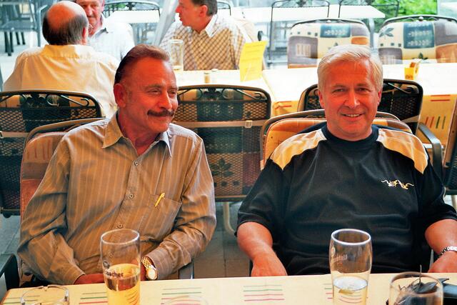 Peter Mangold mit Helmut Gerber