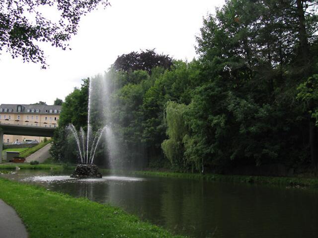 Blick zur Fontäne.