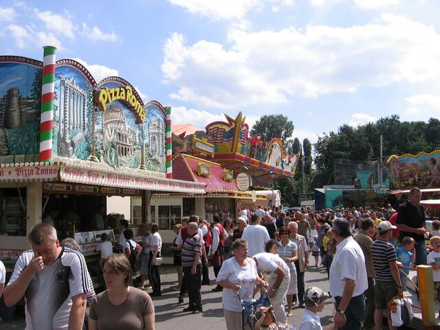 Betrieb auf dem Festplatz