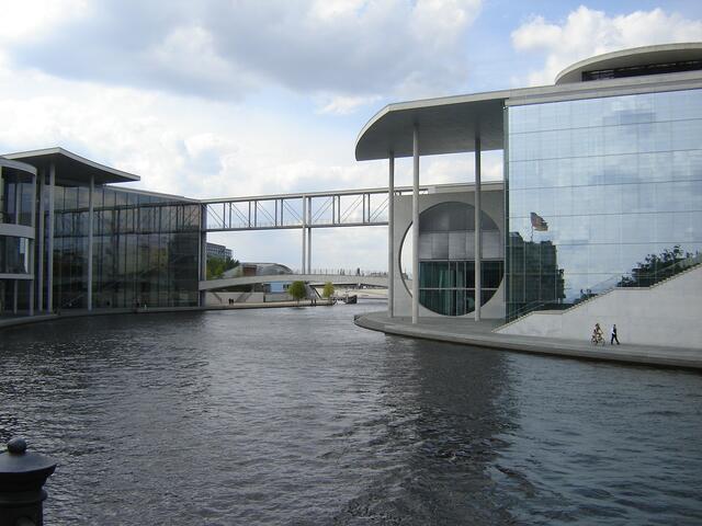 an der Spree, hinter dem Reichstag