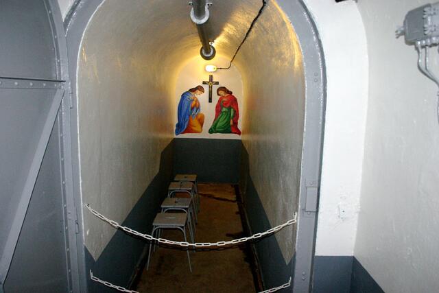 Kapelle unter Tage in Schoenenbourg. Wieviele Stoßgebete hier wohl zum Himmel geschickt wurden?