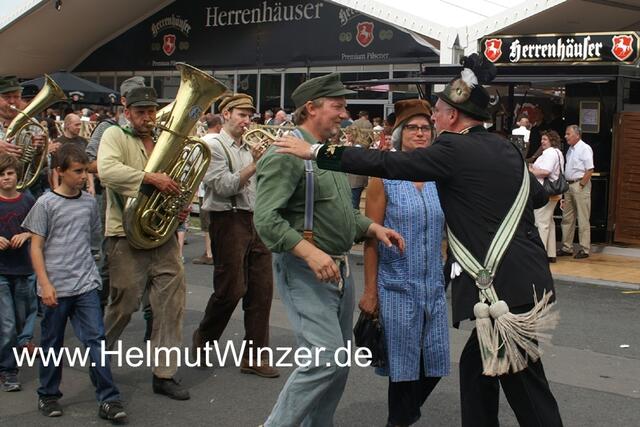Halt stehenblieben, erst ne Lüttje Lage