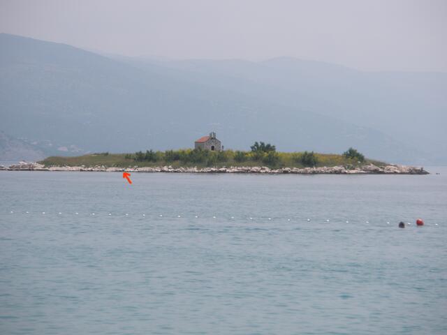 ...beim roten Pfeil bin ich dabei, die Insel zu "erobern"