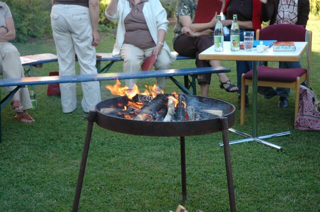 Das stimmungsvolle Feuer - wir brauchten kein elektrisches Licht.