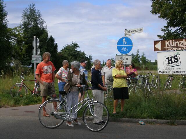 Zuschauer an der Rallye-Strecke in Meitingen (Abzweigung Westendorf)