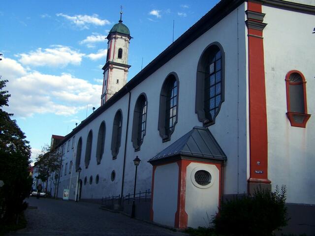 Das Kloster aus der anderen Sicht