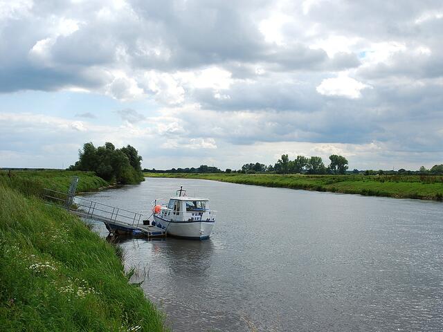Aller-Leine-Tal ist der Name einer Region nördlich von Hannover; ein Paradies für Bootsbesitzer.