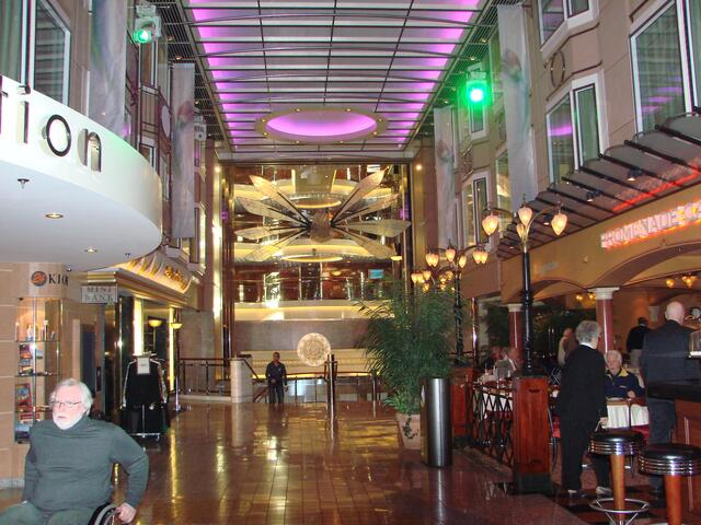 )))))))-:    für verlassen das Schiff! Schaut Euch noch einmal um......