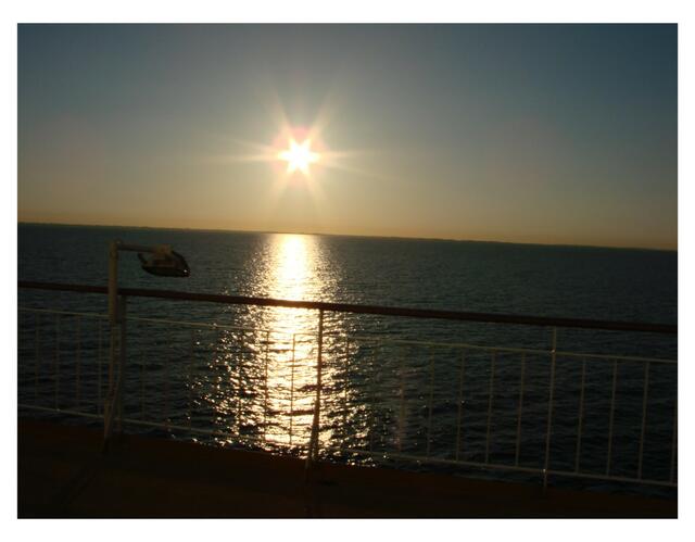 Die Sonne verabschiedet sich, aber gaaaanz langsam...