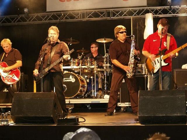 Mir san a Münchner Band --- Mitte: Paul Dax, Schlagzeug