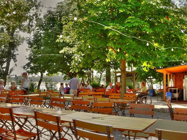 Biergarten NEUHOF am See, zwischen Gundelfingen und Günzburg