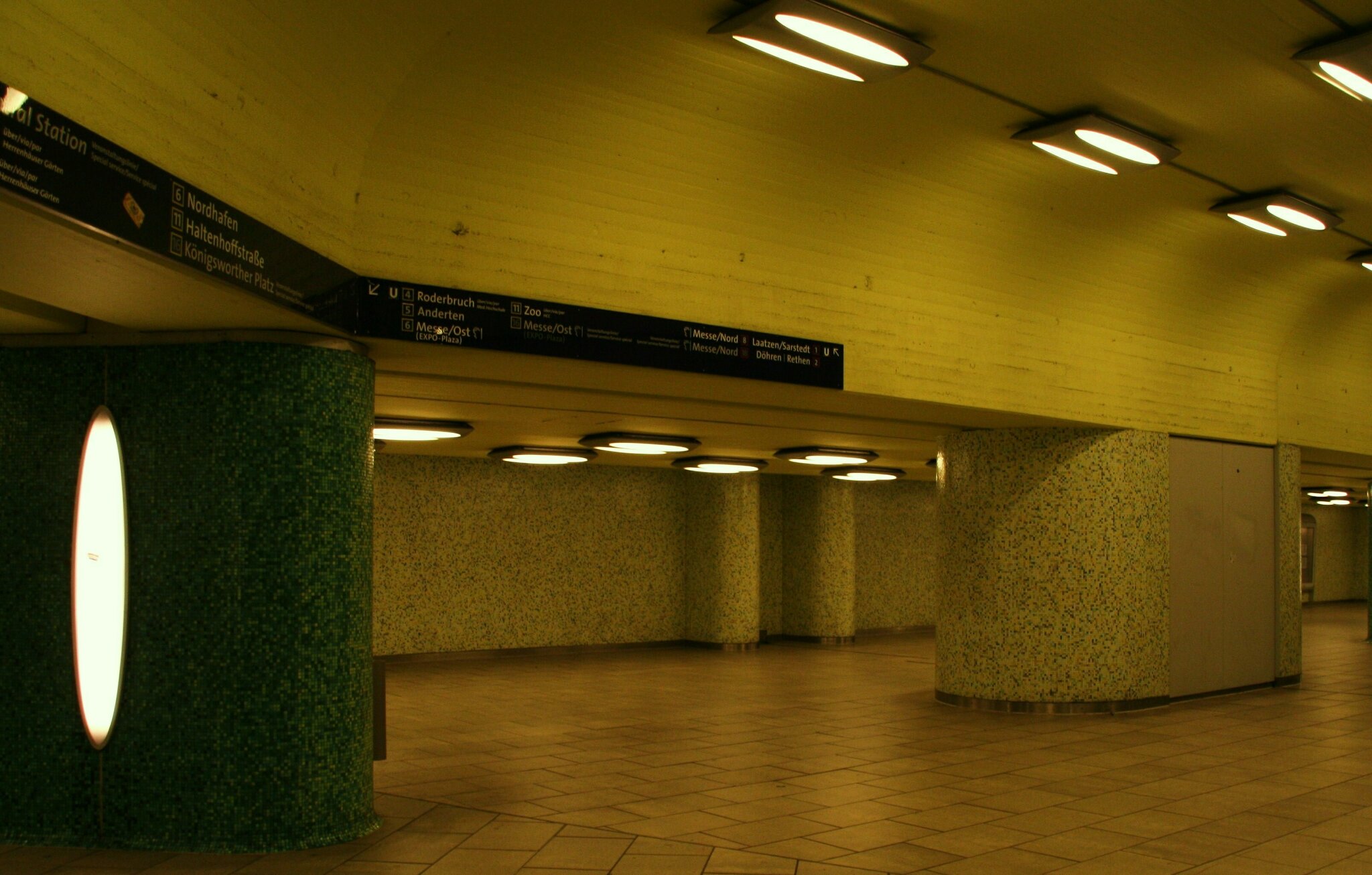 UBahnStation „Kröpcke“ Massimo Iosa Ghini HannoverMitte