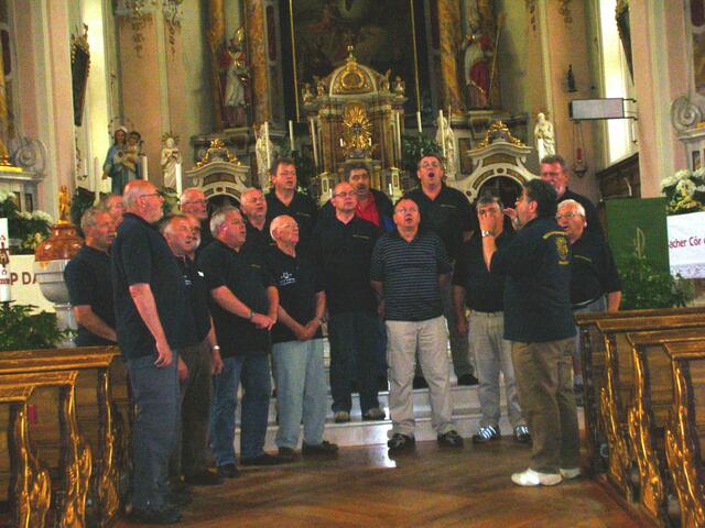 10.6. - Im Abteital: die Taufkirche des 1852 geborenen Paters der Steyler Mission, Josef Freinademetz, der in China wirkte. 2003 wurde er von Papst Johannes Paul II. heilig gesprochen. | Foto: Achim Gutbrod