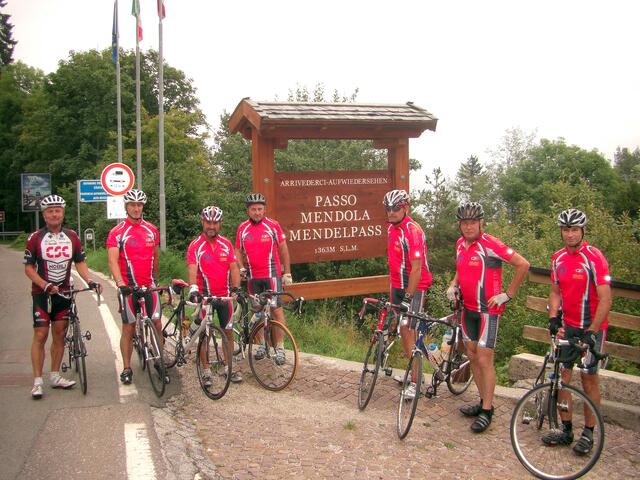 Mendola-Pass ( 1360 m )
