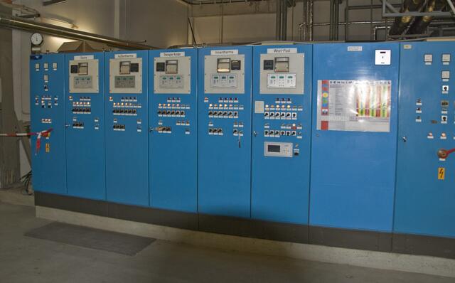 Steuerzentrale für die einzelnen Thermenbereiche