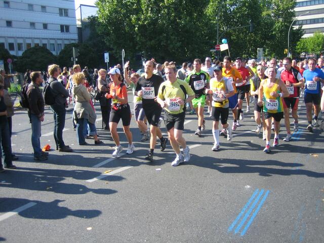 Boris kämpft sich trotz Schmerzen durch: km 37 - nochmal 5 km zu laufen!