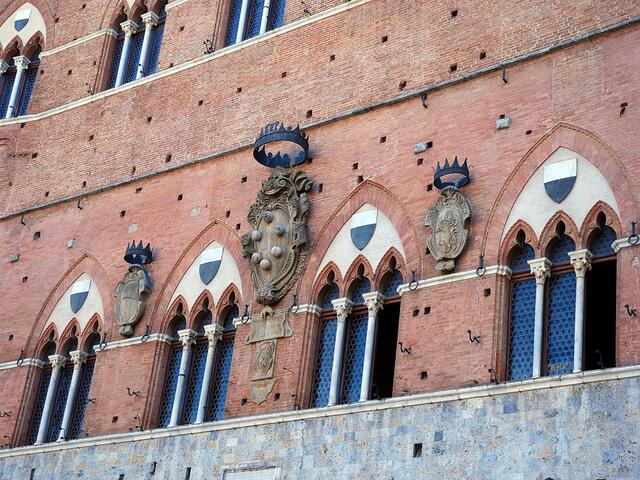 Palazzo Pubblico - Rathaus von Siena am Il Campo