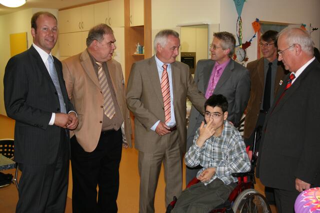 Bei der Eröffnung dabei waren FFH-Vorsitzender Werner Alig, Bezirkstagspräsident Jürgen Reichert und Landrat Martin Sailer (v.links)