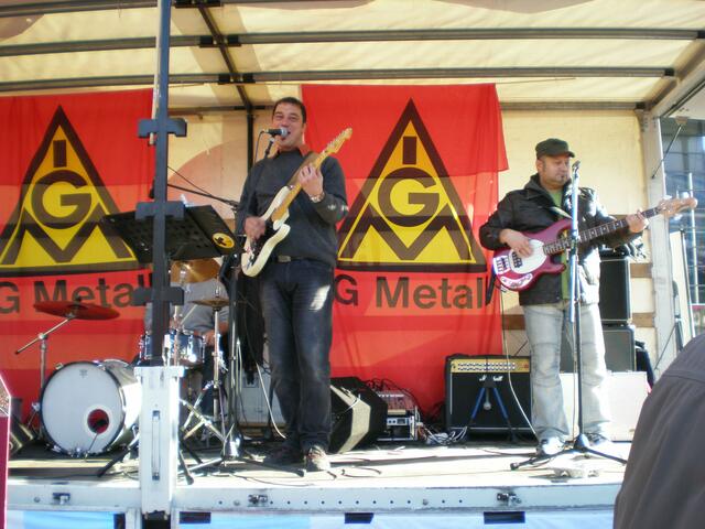 MdL Linus Förster mit seiner  Band "Hopfenstrudel"
