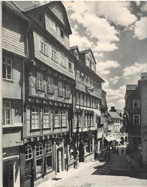 Vermutlich aus dem Hause Kessler oder Kujus aufgenommen.