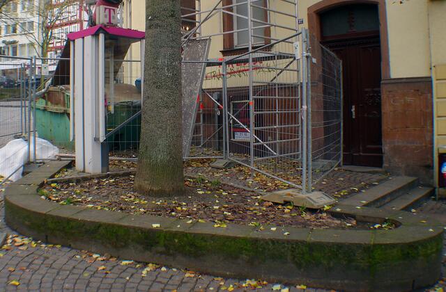 DEUTSCHE TELEKOM schwer erreichbar..... | Foto: (c) Klaus Dieter Hotzenplotz / SDS Marburg