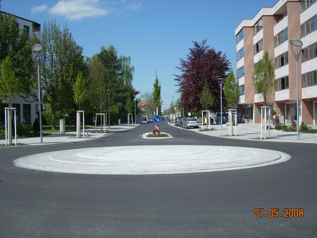 2008 neu gestaltet: Die Ortsdurchfahrt Meitingen