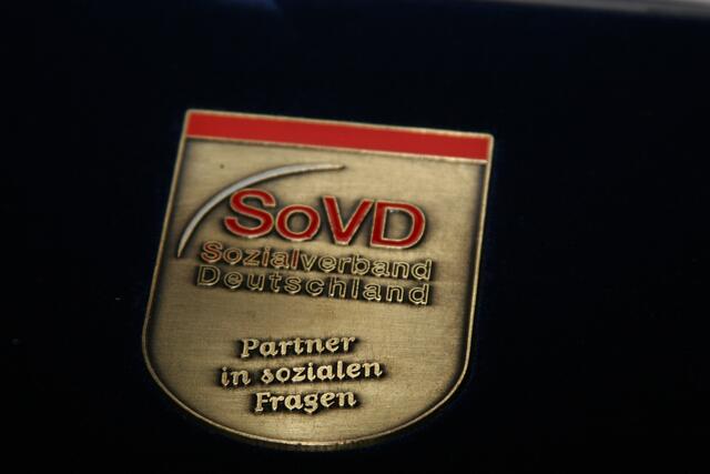 ...das Ehrenschild für Elisabeth Dettmann...