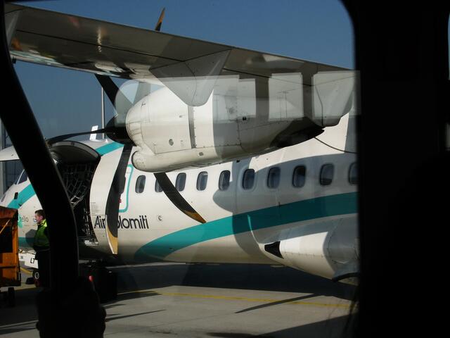 ..und 'rein mit dem Gepäck...mir wird Angst und Bange