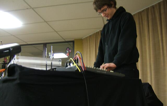 Die Licht- und Soundtechniker haben den Überblick.