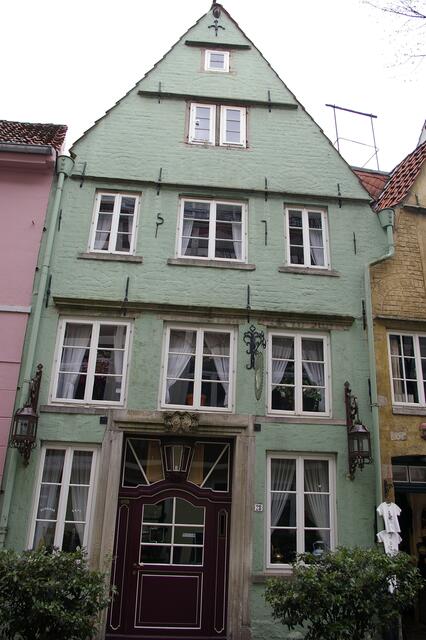 für heutige Verhältnisse klein