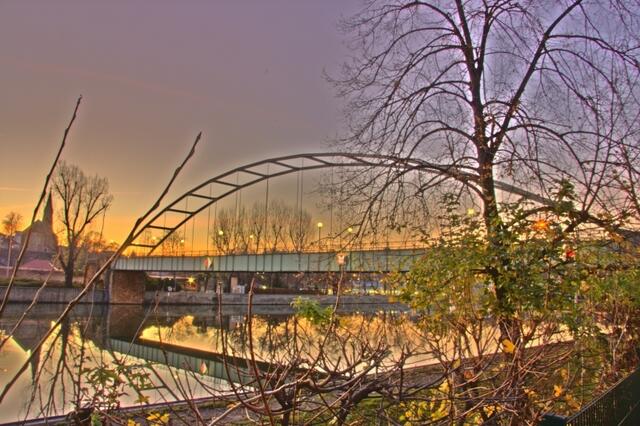 Ein Brücke beim Cannstatter Wasen.