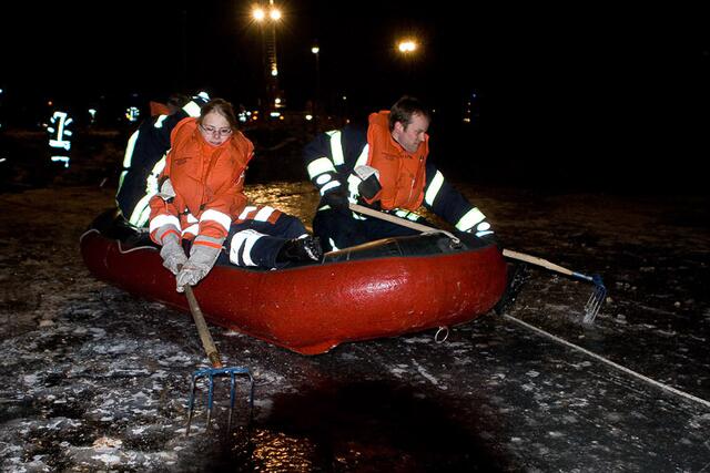 Mit dem Boot zur Einbruchstelle