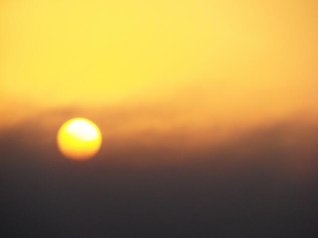 ...so einen Sonnenaufgang sah ich noch nie....