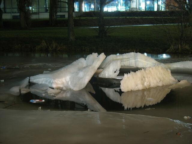 23 - Nur noch ein paar Trümmer