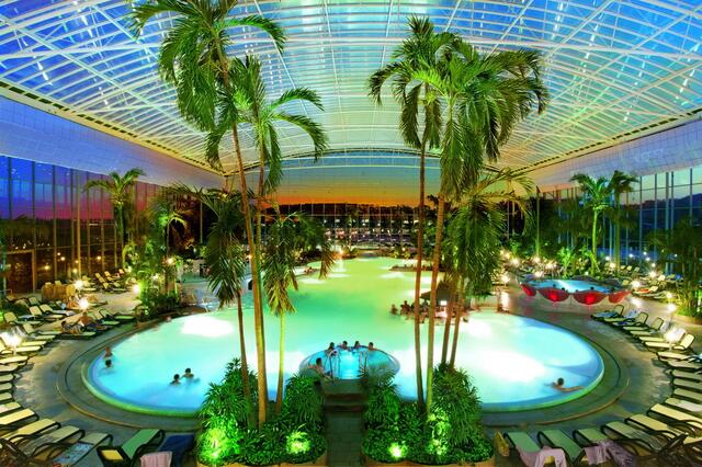 abendliche Therme Bad Wörishofen | Foto: Therme Bad Wörishofen