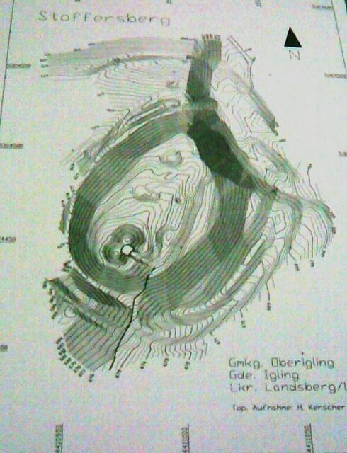 Topographische Zeichnung des Stoffersberges | Foto: Bildquelle: Aufnahme H. Kerscher 2003