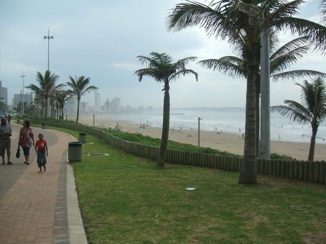 North Shore in Durban - mit Haifischnetzen geschützt