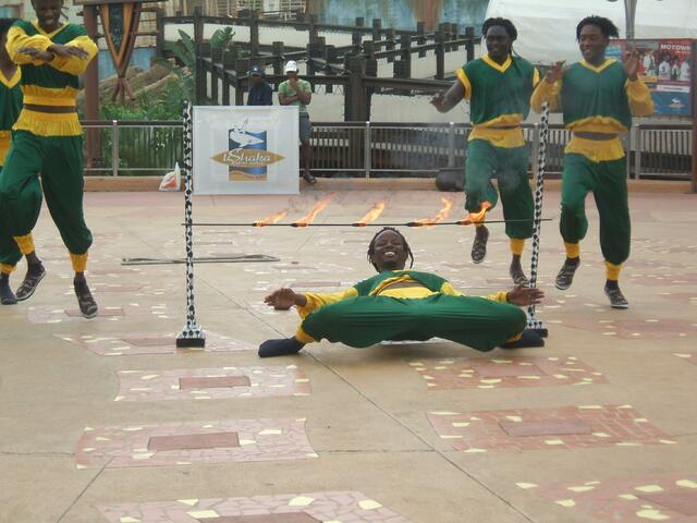 Zurück in Afrika, der Limbo aus Jamaica