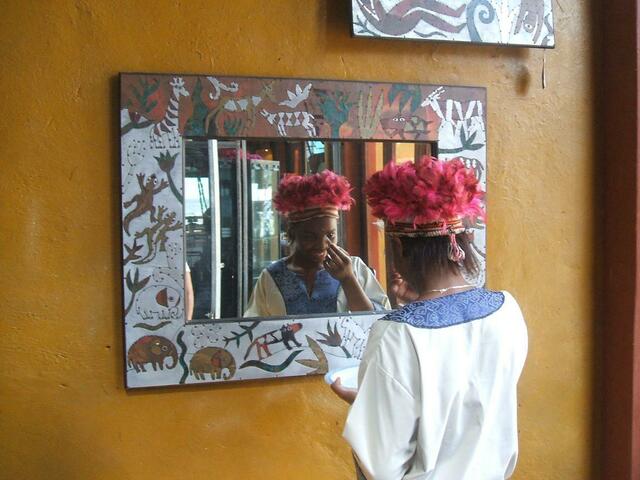 Spieglein, Spieglein an der Wand...