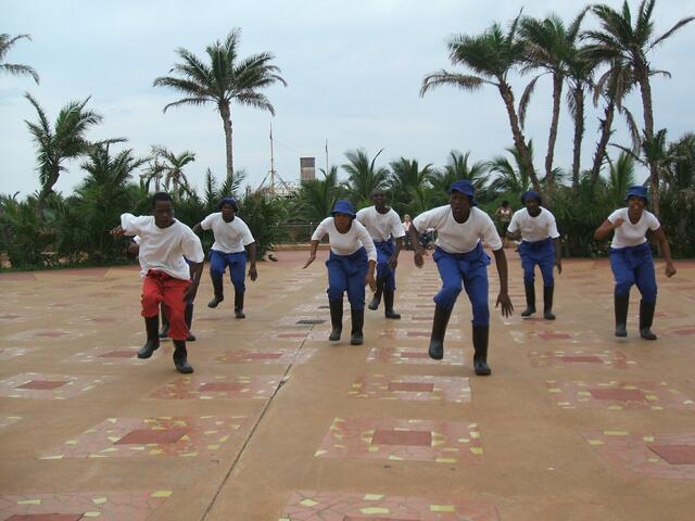 Stiefeltanz der Arbeiter aus den Diamantminen (Boot-dance)