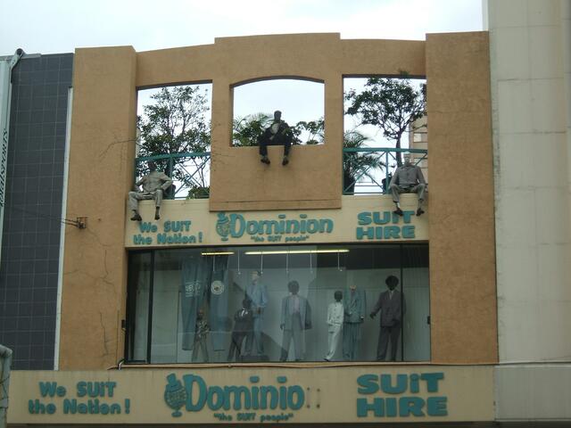 Hier kann man Anzüge mieten