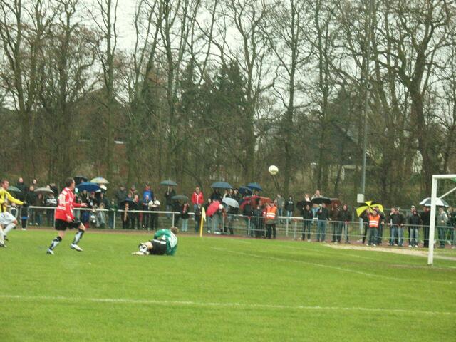 Das 1:0 für Arnheim durch Santi Kolk!